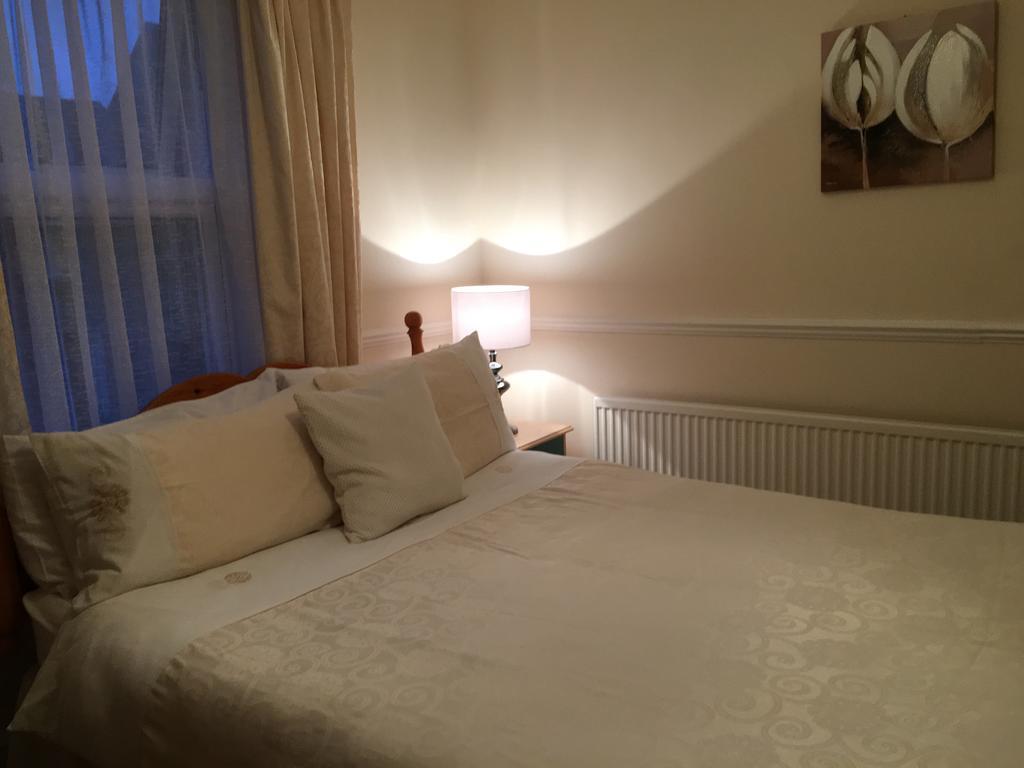 Caris Guest House Southend-on-Sea Zewnętrze zdjęcie